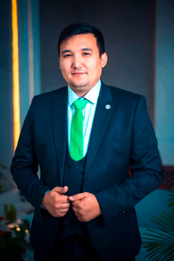 Парманов Алишер